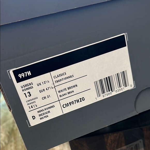 New Balance Men's Multicolor Sneakers - Picture 2 of 9